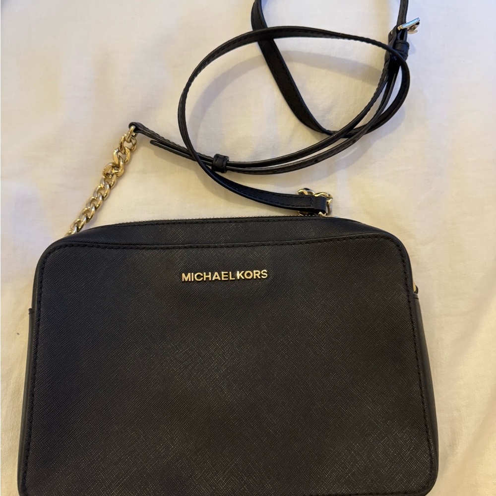 Michael Kors Black Jet Set Large Crossbody Bag
